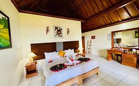 Bungalow Geringsing